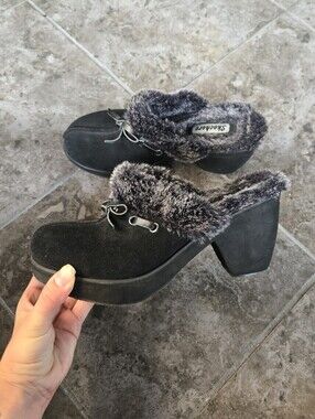 Skechers Y2K Leather And Faux Fur Chunky Platform Clogs Mules Heels Size 7 Black